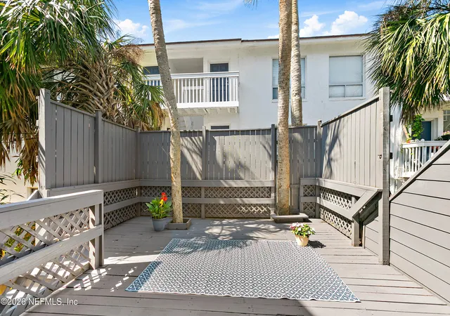 4th image of 2236 2Nd St S, Jacksonville Beach, FL 32250 | MLS# 2134287