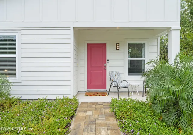 Photo 4 of Single family home for sale at 824 S Rodriquez St, Saint Augustine, FL 32084 | MLS# 2139751 | Listing updated on 2026-08-03