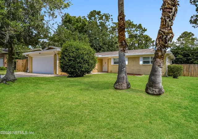 Photo 3 of Single family home for sale at 1007 Grv Park Ln, Orange Park, FL 32073 | MLS# 2134603 | Listing updated on 2026-09-14