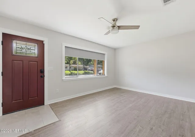 5th image of 2904 E Loran Dr, Jacksonville, FL 32216 | MLS# 2141520