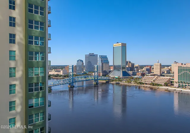 Photo 2 of Condo for sale at 1431 Riverplace Blvd #1004, Jacksonville, FL 32207 | MLS# 2134989 | Listing updated on 2026-09-10