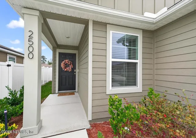 Photo 3 of Single family home for sale at 2500 Falling Star Ln, Green Cove Springs, FL 32043 | MLS# 2137080 | Listing updated on 2026-09-03