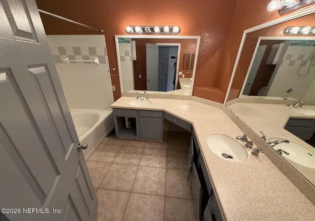 10th image of 13810 Sutton Park Dr N #823, Jacksonville, FL 32224 | MLS# 2135107