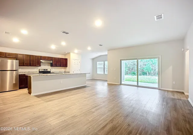 Homes for sale in Jacksonville, FL | 1360 Tan Tara Trl, Jacksonville, FL 32221 | MLS# 2135463