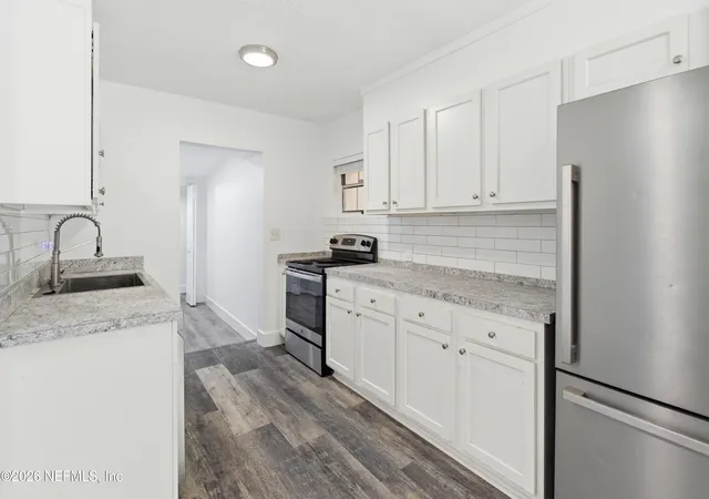 Photo 4 of Single family home for sale at 5405 Windermere Dr, Jacksonville, FL 32211 | MLS# 2135521 | Listing updated on 2026-09-11