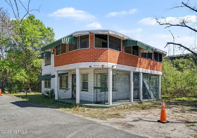 1st image of 2525 Thames St, Jacksonville, FL 32209 | MLS# 2135500