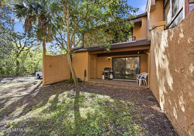 Listing Photo 4 - Condo for sale in building located at 327 Greencastle Rd, Jacksonville, FL 32225 - Unit #54