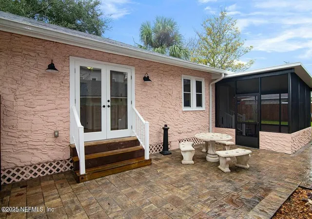 2nd image of 314 6th St N, Jacksonville Beach, FL 32250 | MLS# 2135596