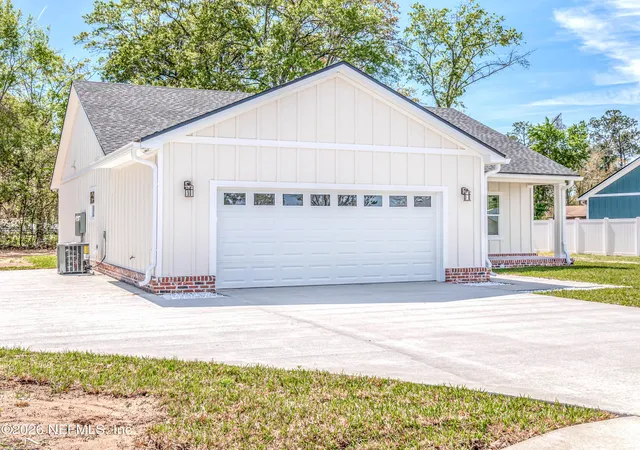 Homes for sale in Macclenny, FL | 4298 Wolfe Dr, Macclenny, FL 32063 | MLS# 2135925