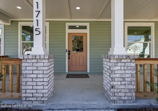4th image of 1715 Ionia St, Jacksonville, FL 32206 | MLS# 2135825