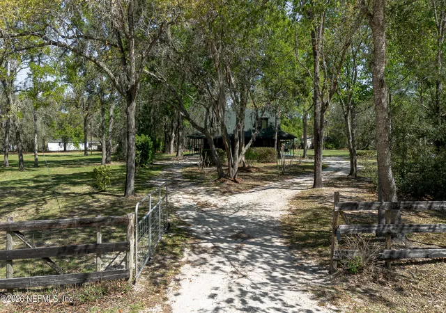 2nd image of 34 Zibra St, Middleburg, FL 32068 | MLS# 2136361