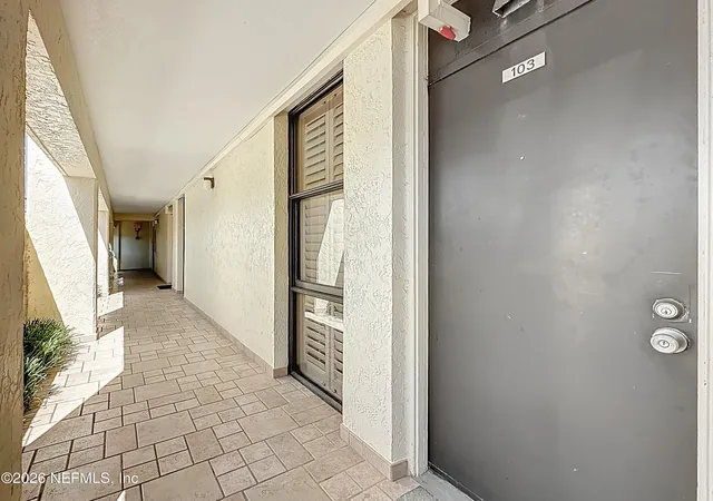 4th image of 1301 1St St S, Jacksonville Beach, FL 32250