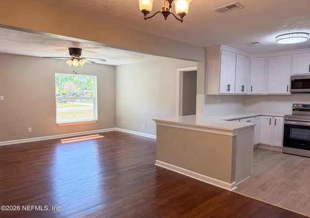 4th image of 7862 Stephenson, Jacksonville, FL 32208 | MLS# 2136281