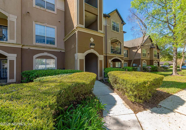 Photo 1 of Condo for sale at 10961 Burnt Ml Rd #734, Jacksonville, FL 32256 | MLS# 2136801 | Listing updated on 2026-09-18