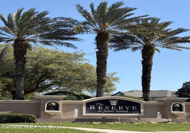 Photo 3 of Condo for sale at 10961 Burnt Ml Rd #734, Jacksonville, FL 32256 | MLS# 2136801 | Listing updated on 2026-09-18