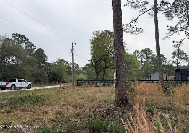 Photo 4 of Land for sale at 519 5th Street, Satsuma, FL 32189 | MLS# 2136892 | Listing updated on 2026-07-16