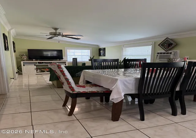 5th image of 850 Sailfish Dr E, Atlantic Beach, FL 32233 | MLS# 2139023