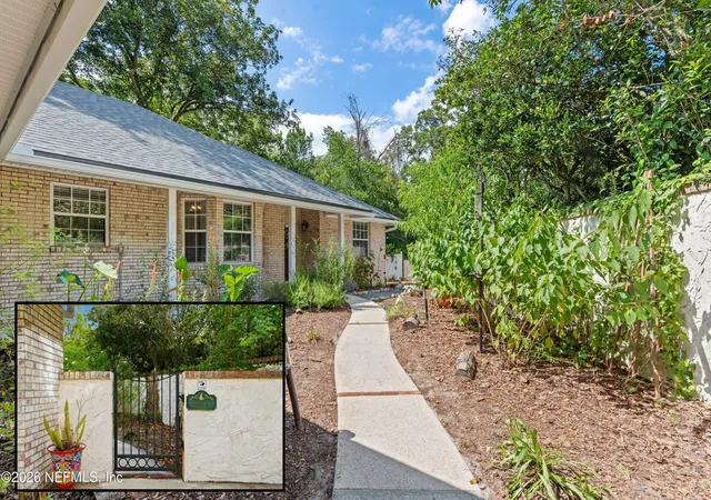 image of 4055 Waterway Ct, Jacksonville, FL 32223 | MLS# 2136973