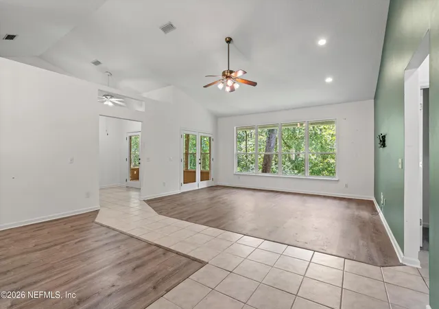 image of 4055 Waterway Ct, Jacksonville, FL 32223 | MLS# 2136973