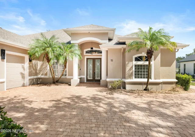 Photo 2 of Single family home for sale at 15 Old Oak Dr N, Palm Coast, FL 32137 | MLS# 2137028 | Listing updated on 2026-10-15