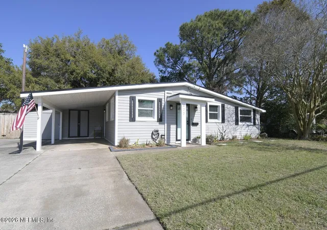 1st image of 477 Sailfish Dr E, Atlantic Beach, FL 32233 | MLS# 2137261