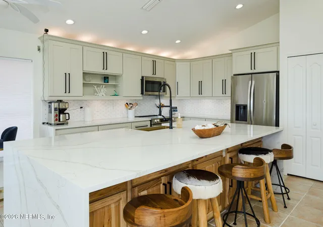 Photo 2 of Single family home for sale at 184 Coquina Key Dr #184, Ormond Beach, FL 32176 | MLS# 2137381 | Listing updated on 2026-09-06