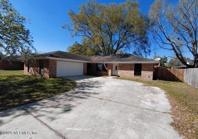 1st image of 7947 118th St, Jacksonville, FL 32244 | MLS# 2137414