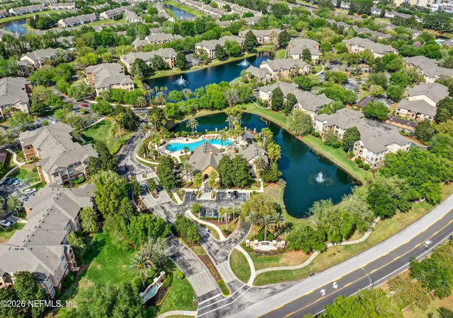2nd image of 10961 Burnt Mill Rd, Jacksonville, FL 32256