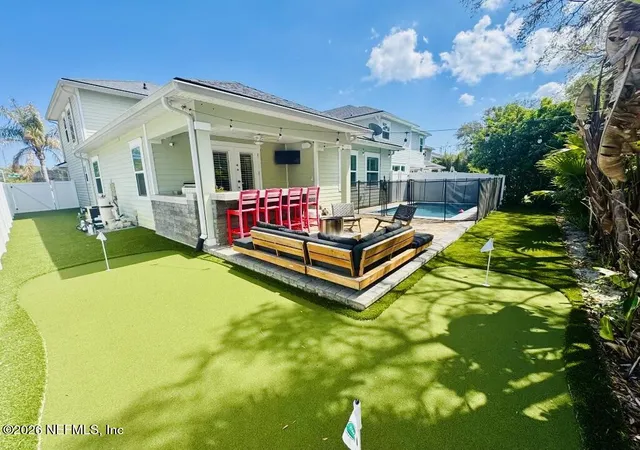 3rd image of 4000 Seaside Dr, Jacksonville Beach, FL 32250 | MLS# 2138604