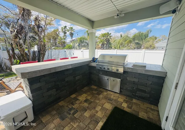 5th image of 4000 Seaside Dr, Jacksonville Beach, FL 32250 | MLS# 2138604
