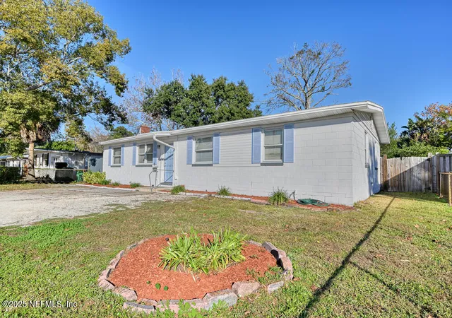 Homes for sale in Jacksonville Beach, FL | 1907 Penman Rd, Jacksonville Beach, FL 32250 | MLS# 2137764