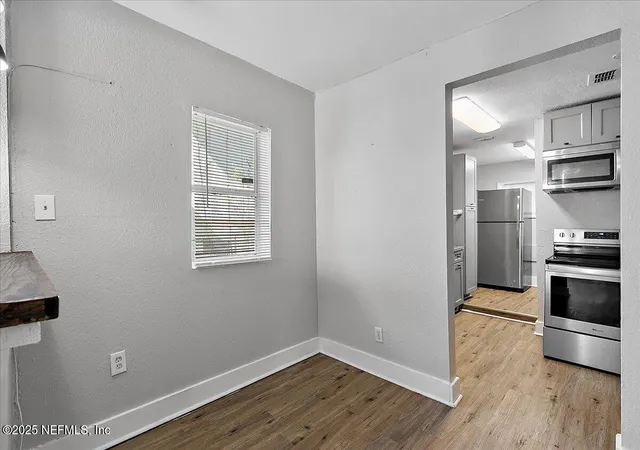 image of 3607 Gilmore St, Jacksonville, FL 32205 | MLS# 2138290