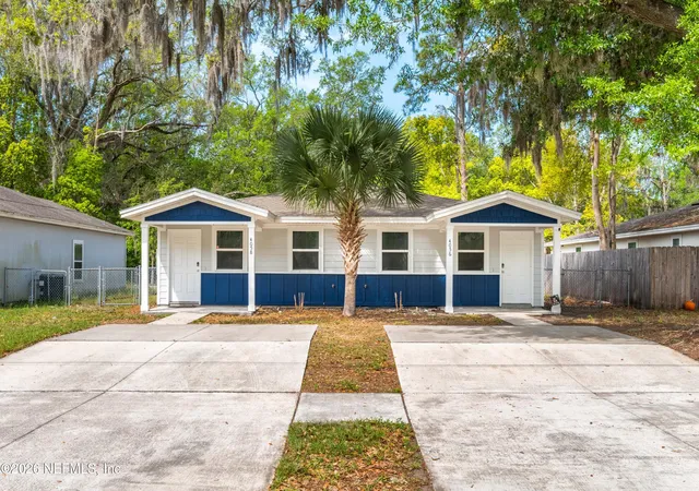 1st image of 4056 58 Grant Rd, Jacksonville, FL 32207 | MLS# 2138274
