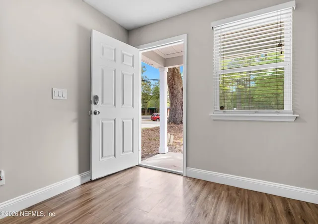 4th image of 4056-58 Grant Rd, Jacksonville, FL 32207 | MLS# 2138274