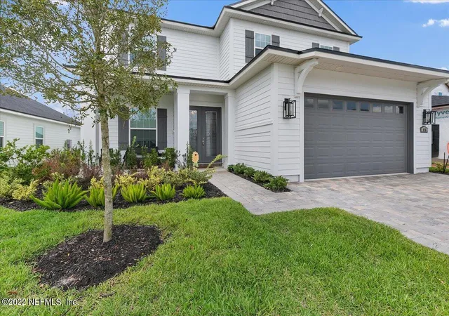 Photo 3 of Sale Pending at 476 Silverleaf Village Dr, Saint Augustine, FL 32092 | MLS# 2138283 | Listing updated on 2026-08-02