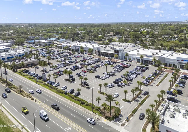 2nd image of 1551 1St St S, Jacksonville Beach, FL 32250