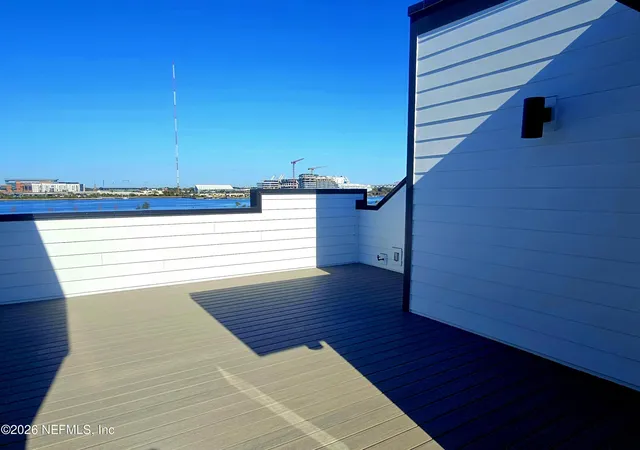 Photo 1 of Townhouse for sale at 1914 Prudential Dr, Jacksonville, FL 32207 | MLS# 2138448 | Listing updated on 2026-09-11