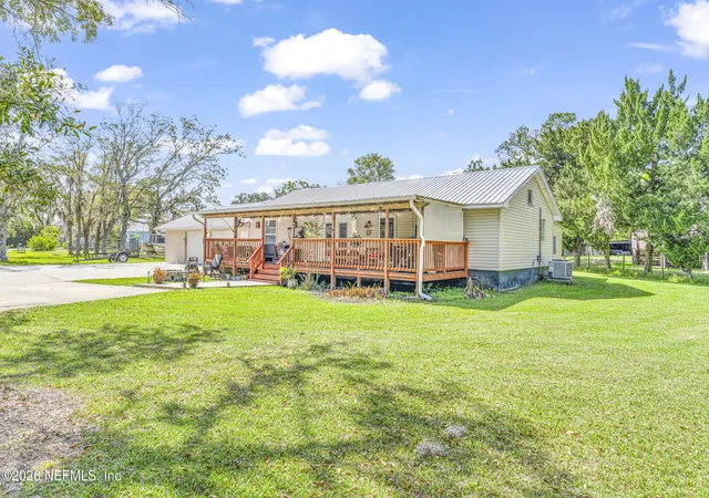 Photo 3 of Single family home for sale at 524 Horseshoe Rd, Saint Augustine, FL 32084 | MLS# 2138701 | Listing updated on 2026-09-10