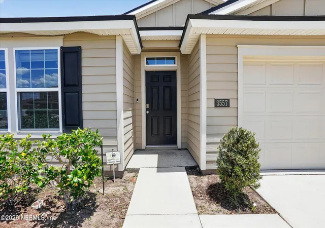 4th image of 3557 Alta Lakes Blvd, Jacksonville, FL 32226 | MLS# 2139024