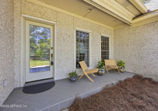 Photo 3 of Sale Pending at 2144 Lakeside Dr E, Fernandina Beach, FL 32034 | MLS# 2138989 | Listing updated on 2026-05-19