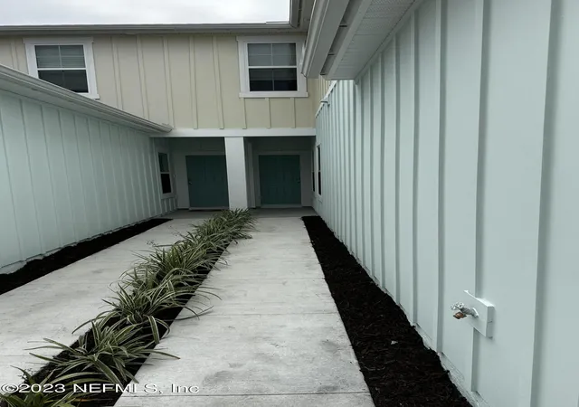 Photo 3 of Townhouse for sale at 409 Talulla Trl, Saint Augustine, FL 32095 | MLS# 2138919 | Listing updated on 2026-04-30