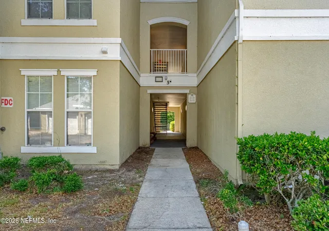 Homes for sale in Jacksonville, FL | 8290 Gate Pkwy W #503, Jacksonville, FL 32216 | MLS# 2139529
