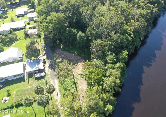 Photo 3 of Land for sale at 0 Wooten Rd, Crescent City, FL 32112 | MLS# 2139227 | Listing updated on 2026-04-09