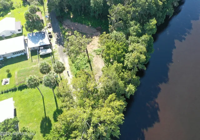 Photo 4 of Land for sale at 0 Wooten Rd, Crescent City, FL 32112 | MLS# 2139227 | Listing updated on 2026-04-09