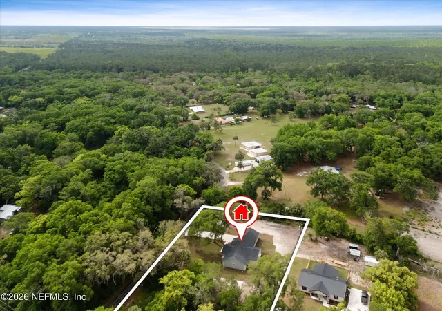Homes for sale in San Mateo, FL | 231 E State Road 100, San Mateo, FL 32187 | MLS# 2139256