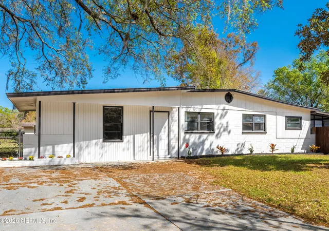 Homes for sale in Jacksonville, FL | 7541 Strato Rd, Jacksonville, FL 32210 | MLS# 2139237