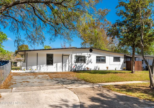 Homes for sale in Jacksonville, FL | 7541 Strato Rd, Jacksonville, FL 32210 | MLS# 2139237