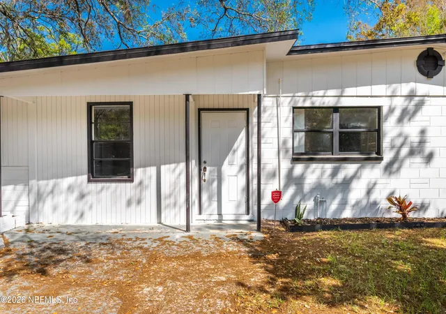 Homes for sale in Jacksonville, FL | 7541 Strato Rd, Jacksonville, FL 32210 | MLS# 2139237