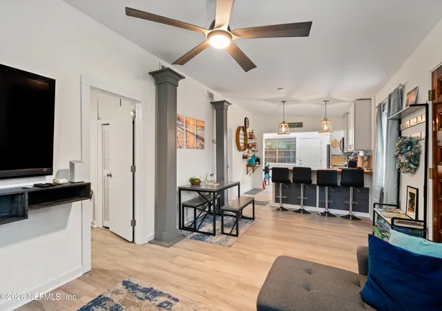 Photo 3 of Single family home for sale at 1075 Anastasia Blvd, Saint Augustine, FL 32080 | MLS# 2139262 | Listing updated on 2026-04-09