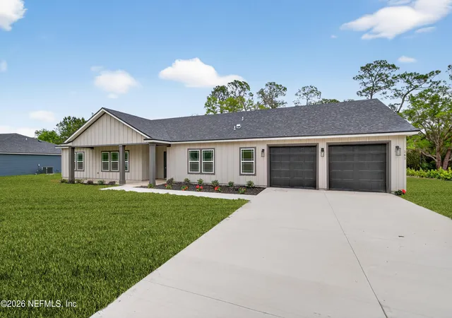 Photo 4 of Single family home for sale at 161 Crestview Dr, Palatka, FL 32177 | MLS# 2144242 | Listing updated on 2026-08-21